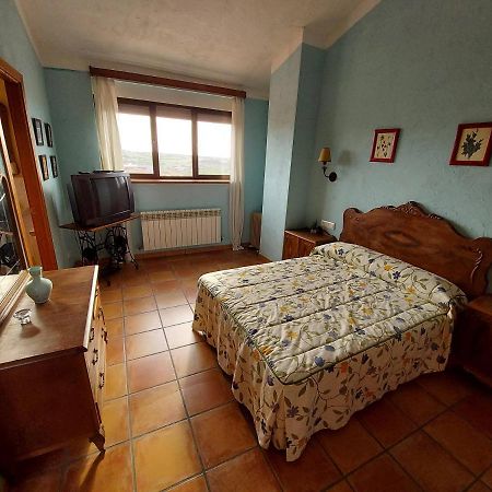 Casa Rural El Callejo Hinojosa de Duero Kültér fotó